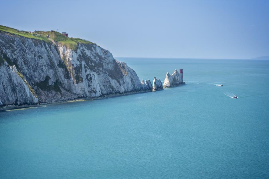 50 amazing British landmarks everyone should visit